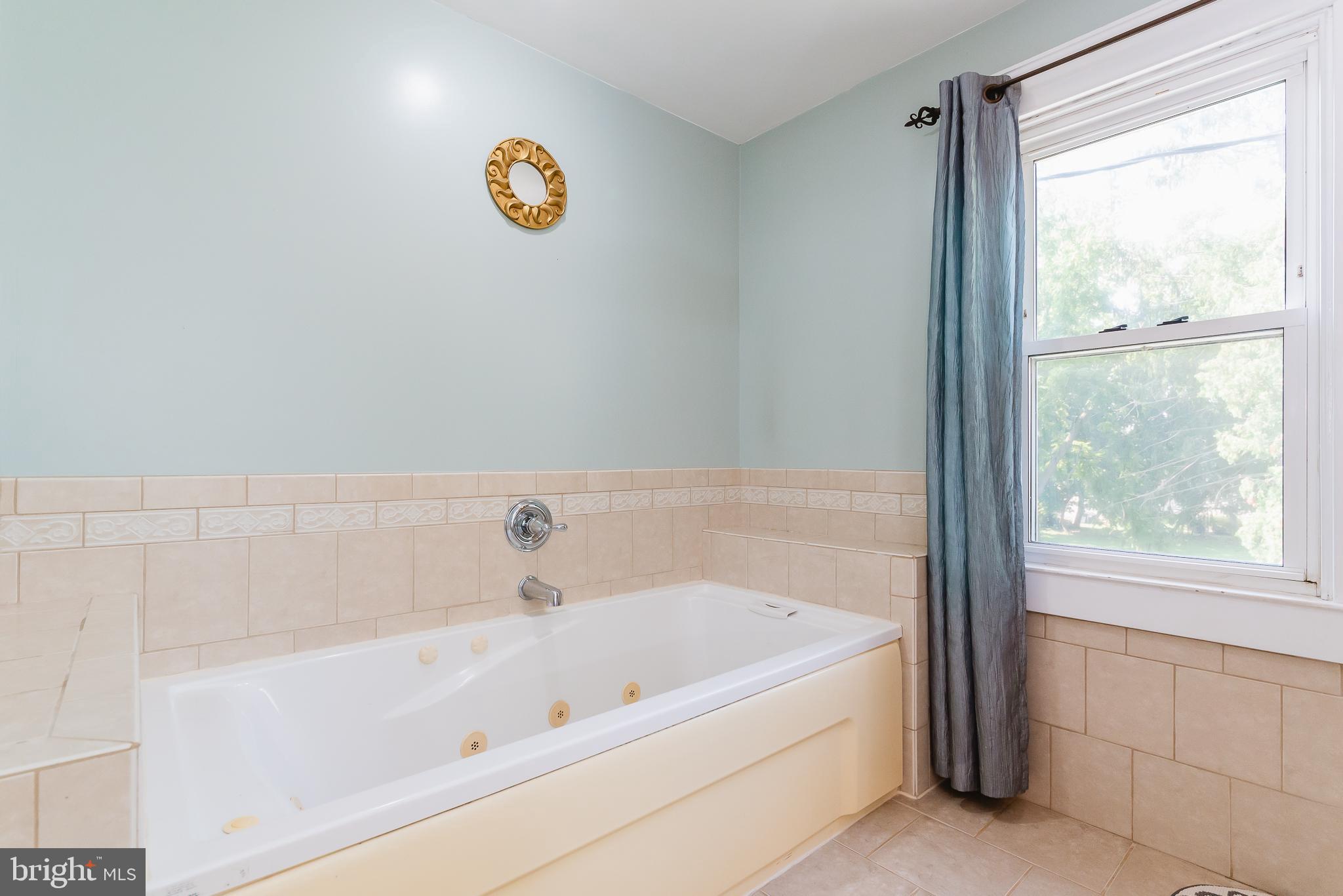 ROCKDALE - Residential