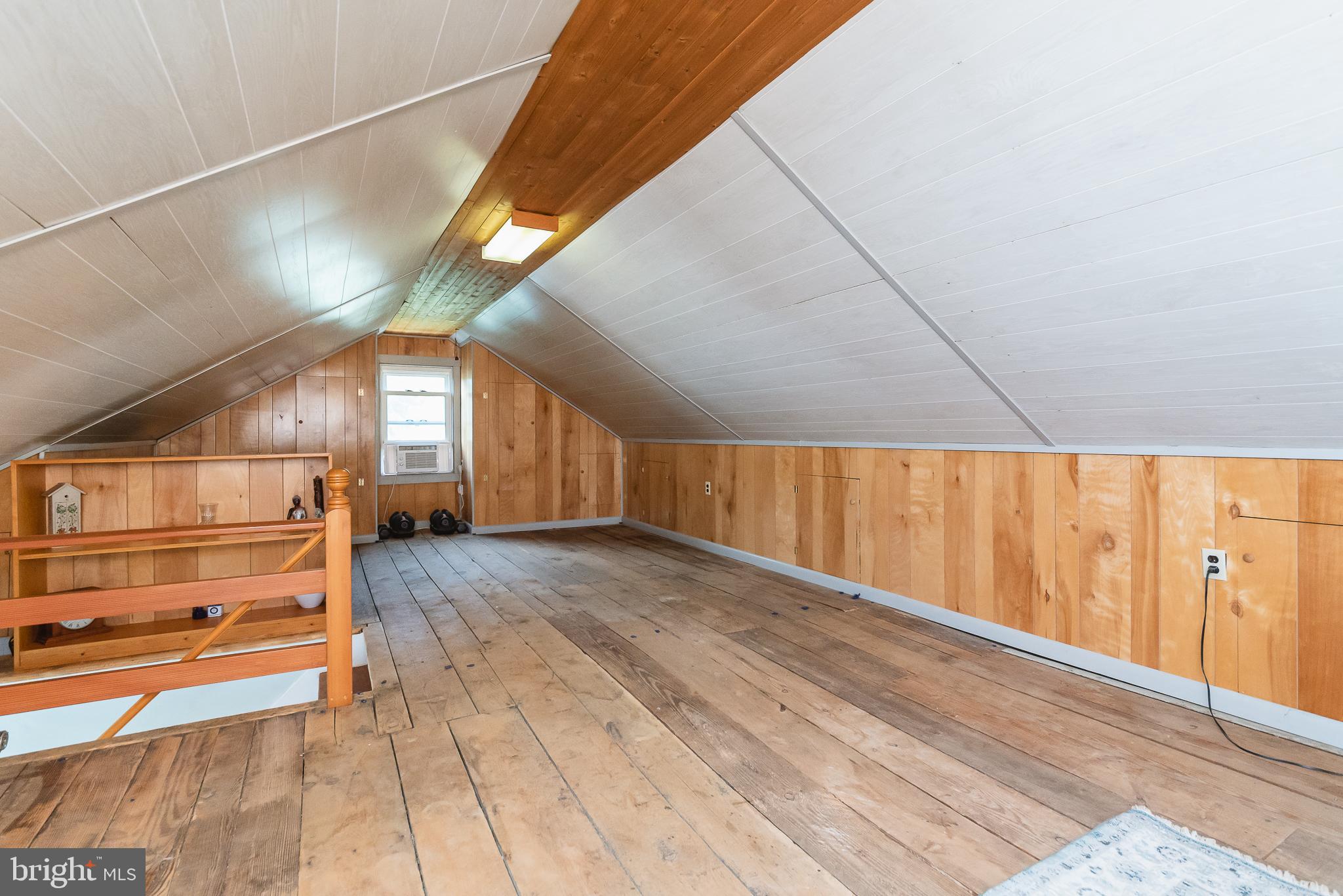 ROCKDALE - Residential