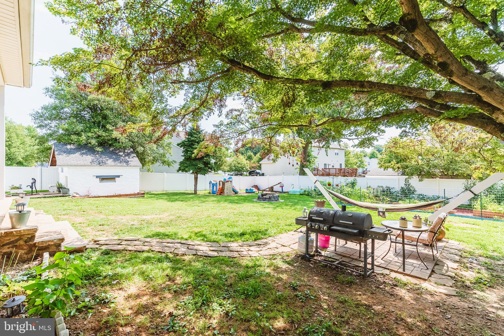 ROCKDALE - Residential