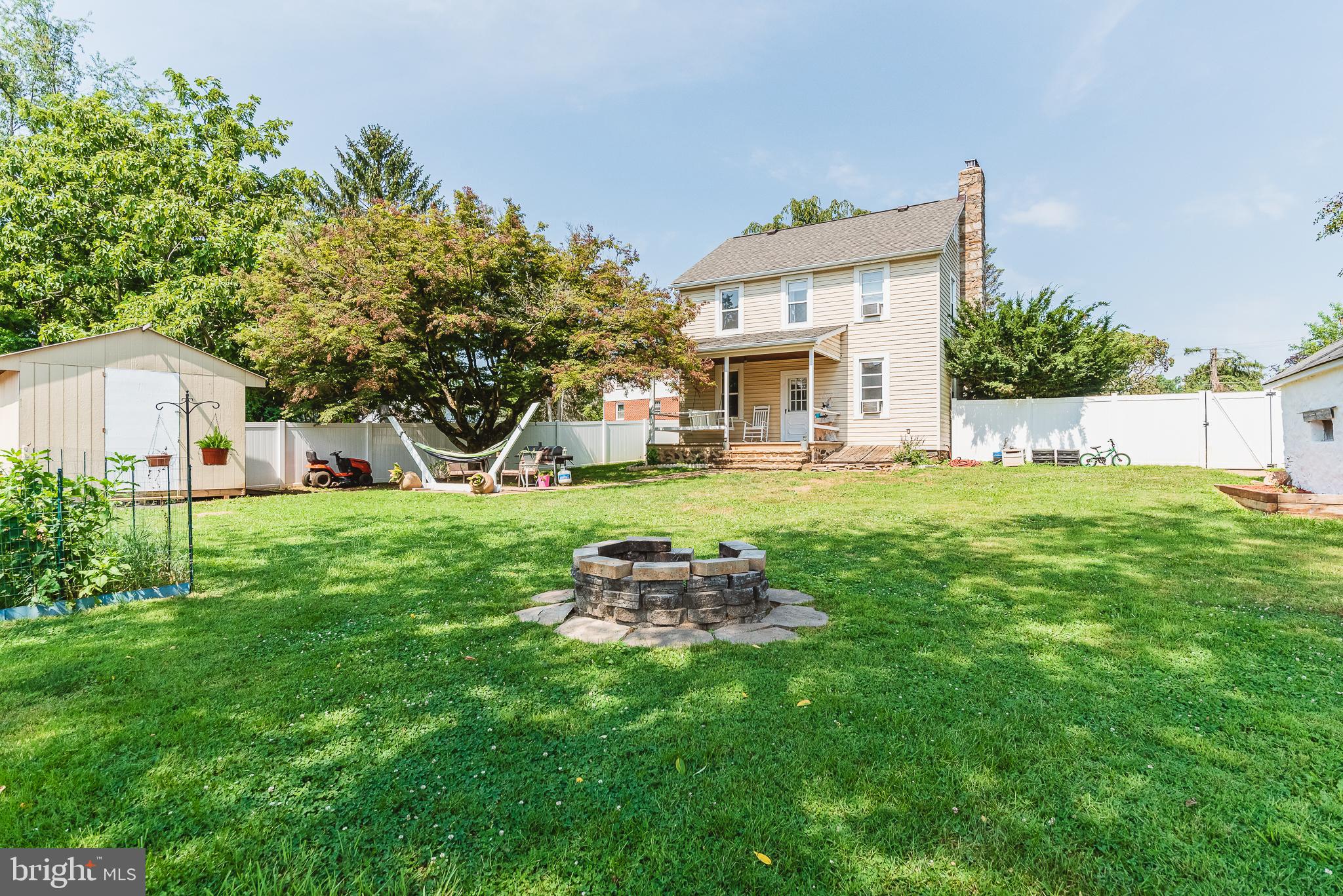 ROCKDALE - Residential