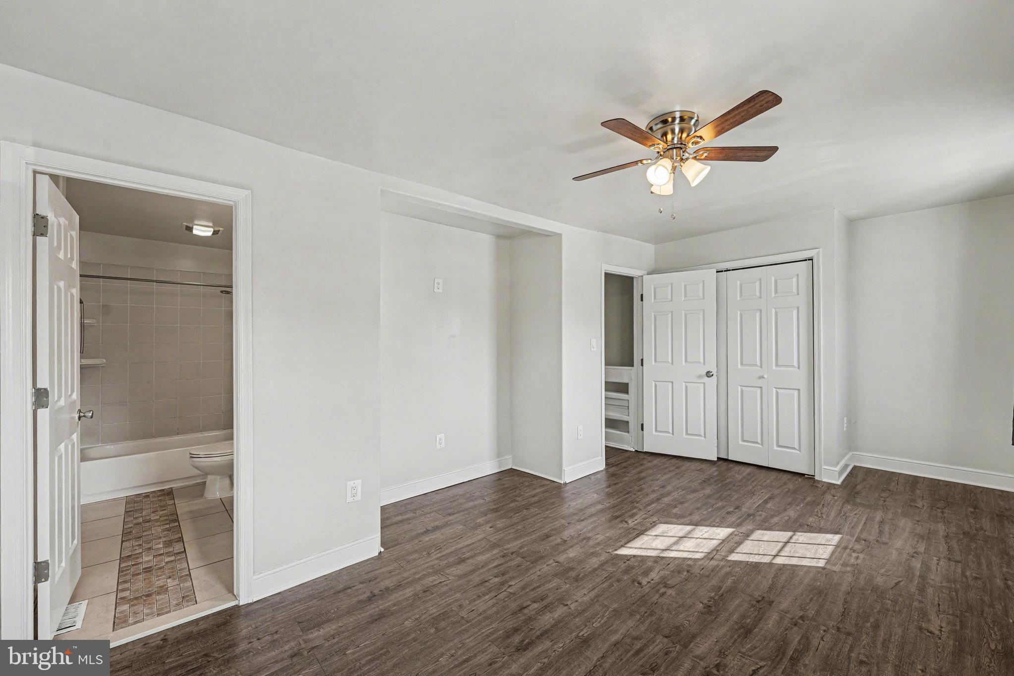 WILLIAMSTOWN - Residential