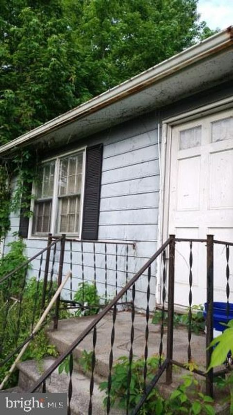 331 WICKHAM STREET SOUTH BOSTON VA 24592
