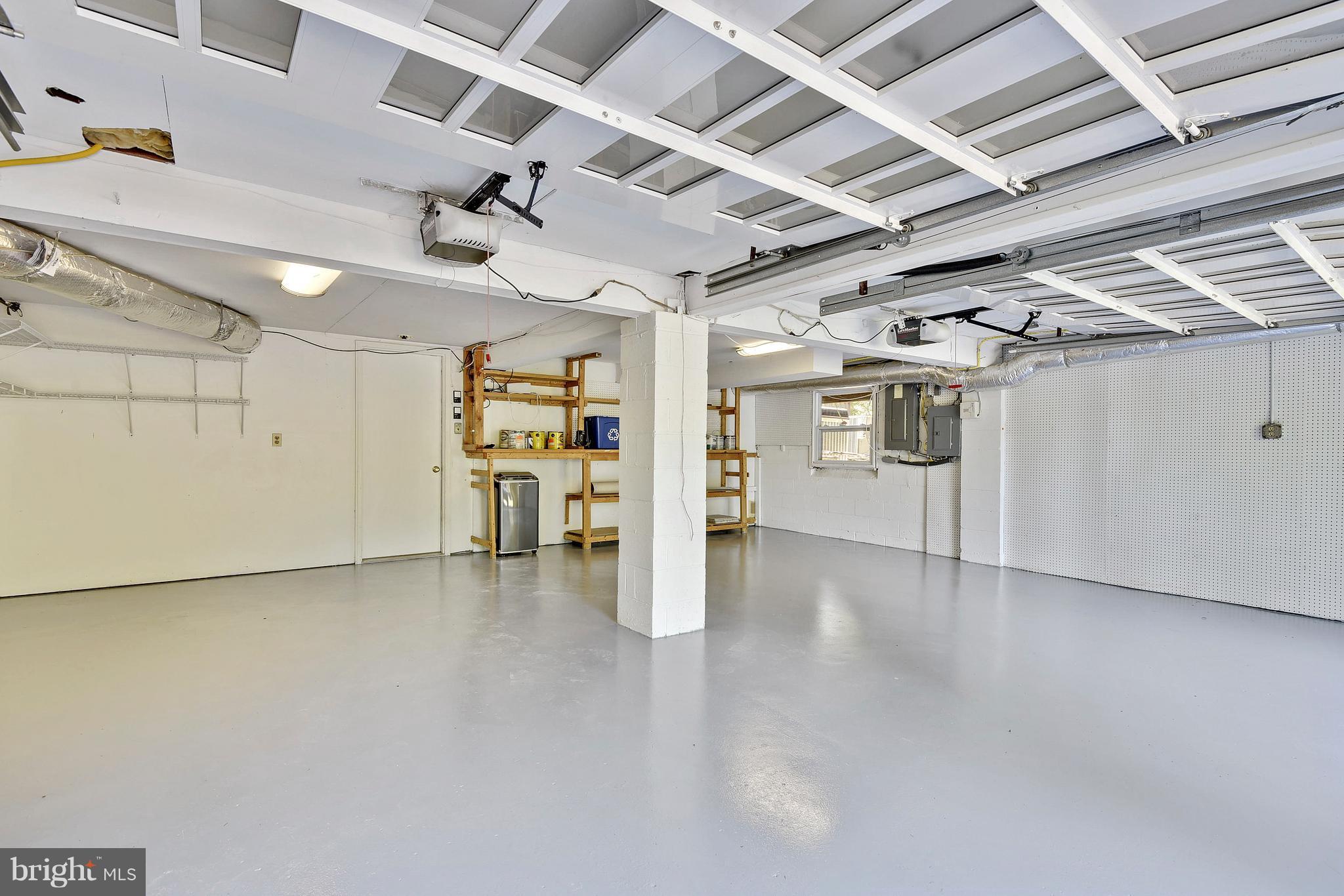 WILELINOR ESTATES - Residential Lease