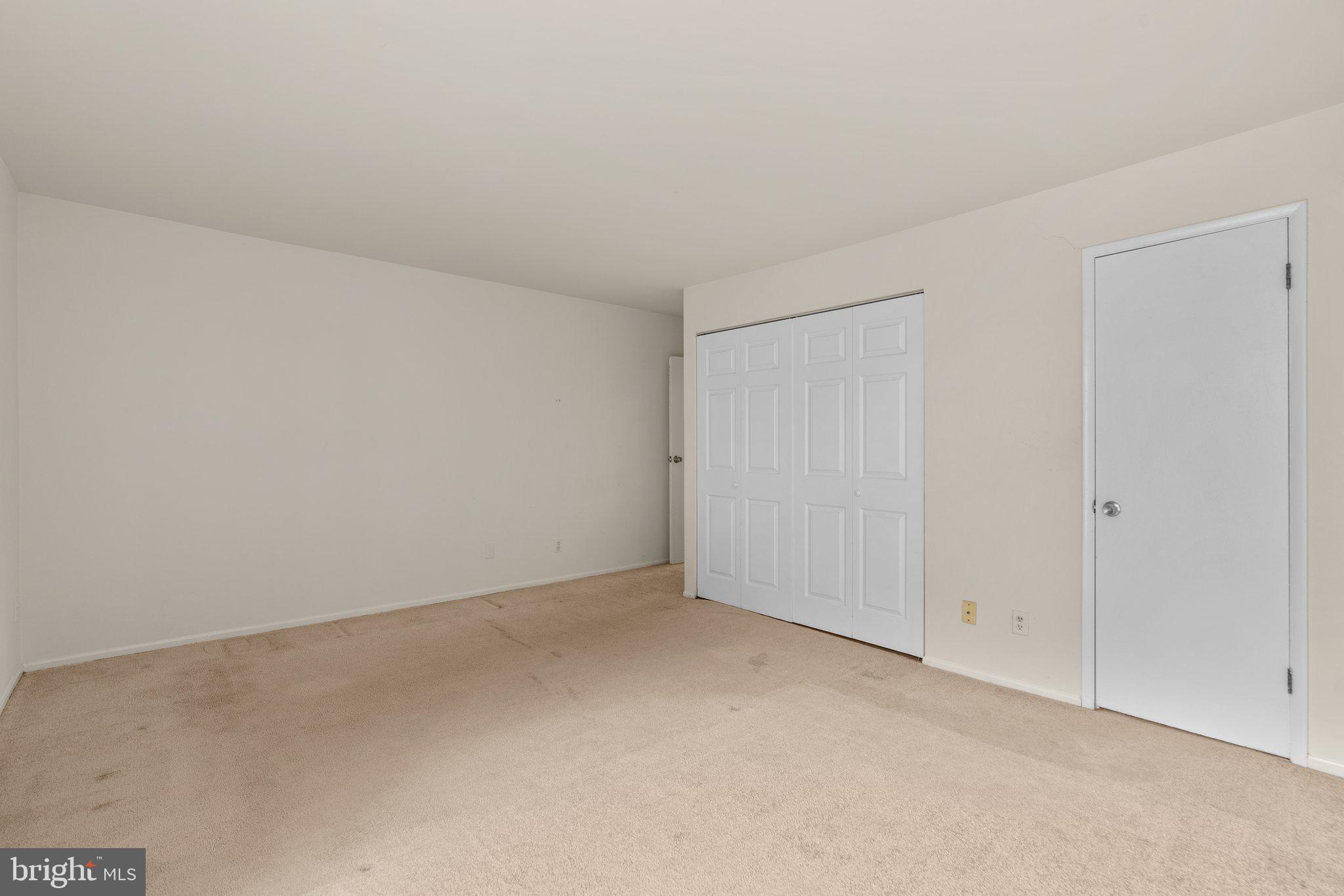 AMERICANA CENTRE - Residential