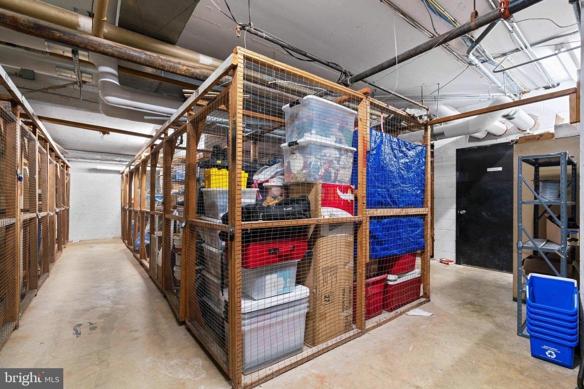 AMERICANA CENTRE - Residential