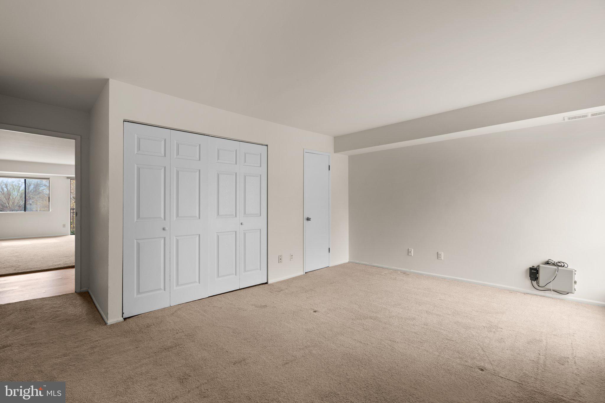 AMERICANA CENTRE - Residential