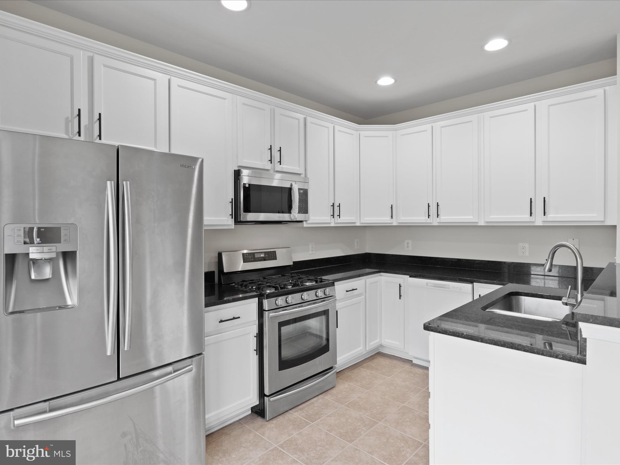 COPPERMINE CROSSING - Residential