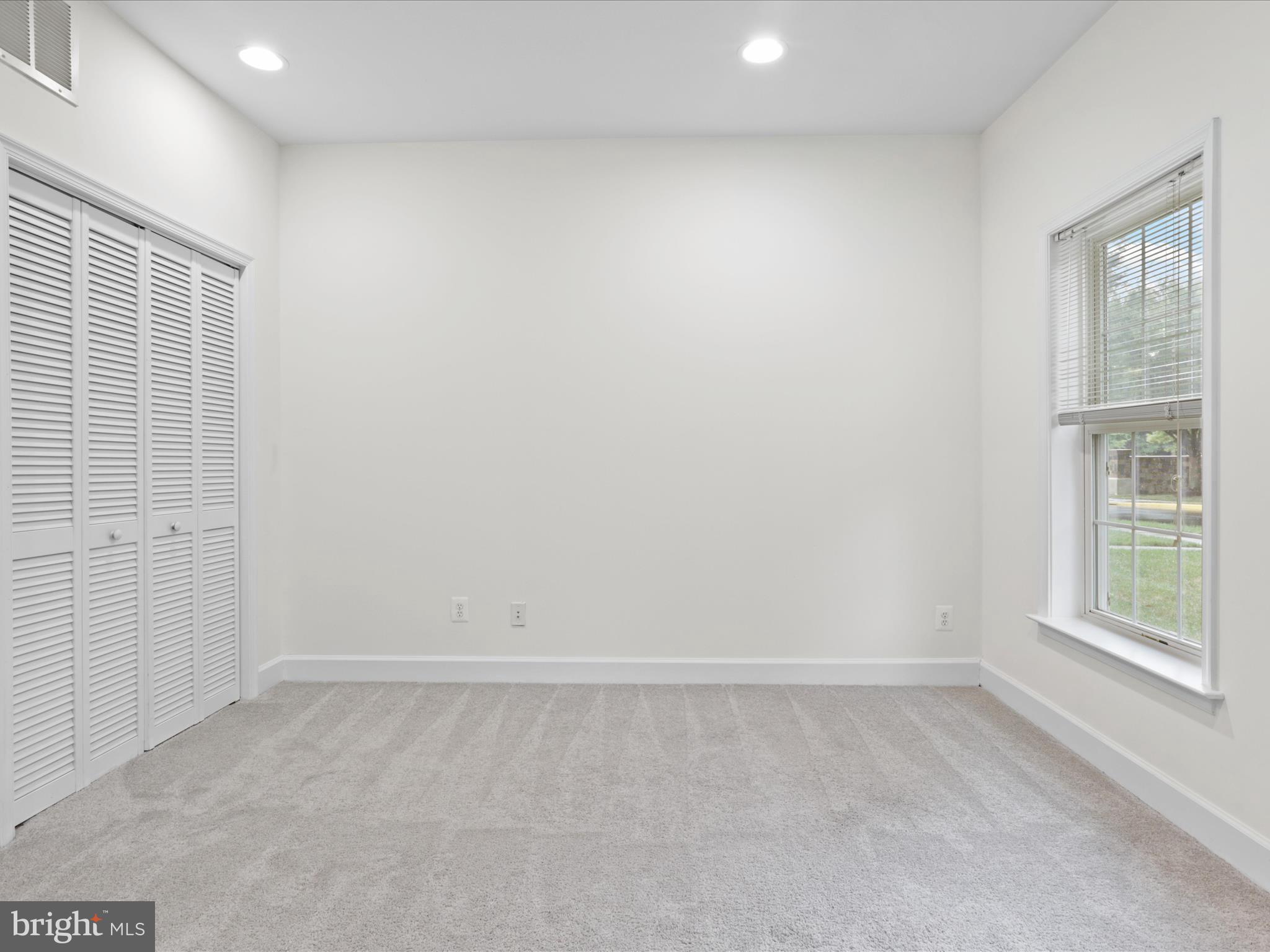 COPPERMINE CROSSING - Residential