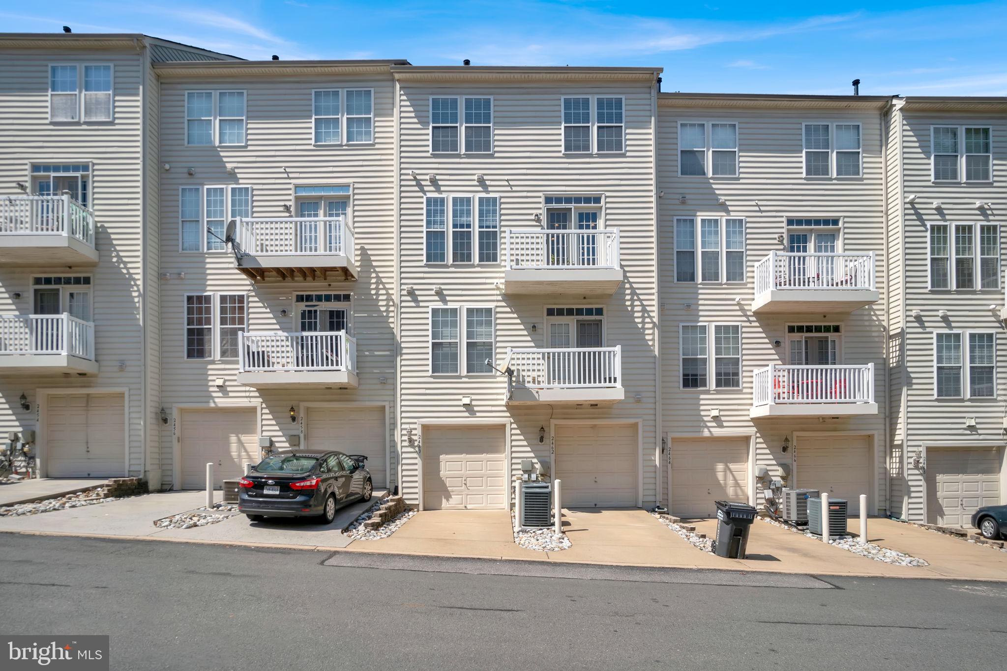 POTOMAC CLUB - Residential Lease