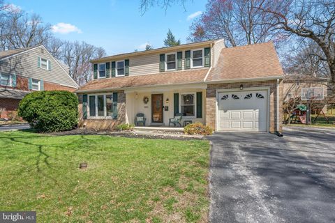 1005 EDWARDS DRIVE SPRINGFIELD PA 19064