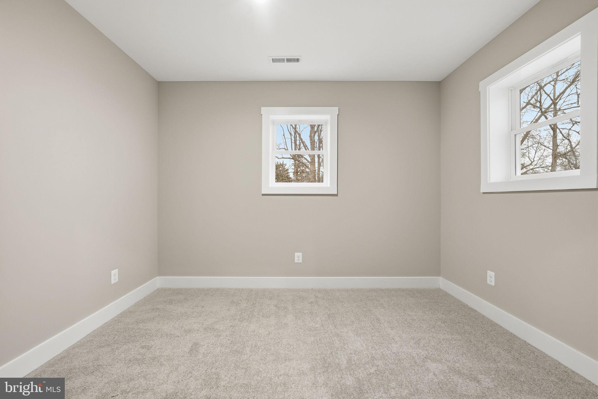 FAIRFAX ACRES - Residential