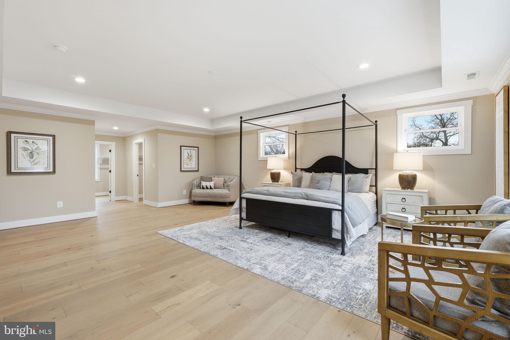 FAIRFAX ACRES - Residential