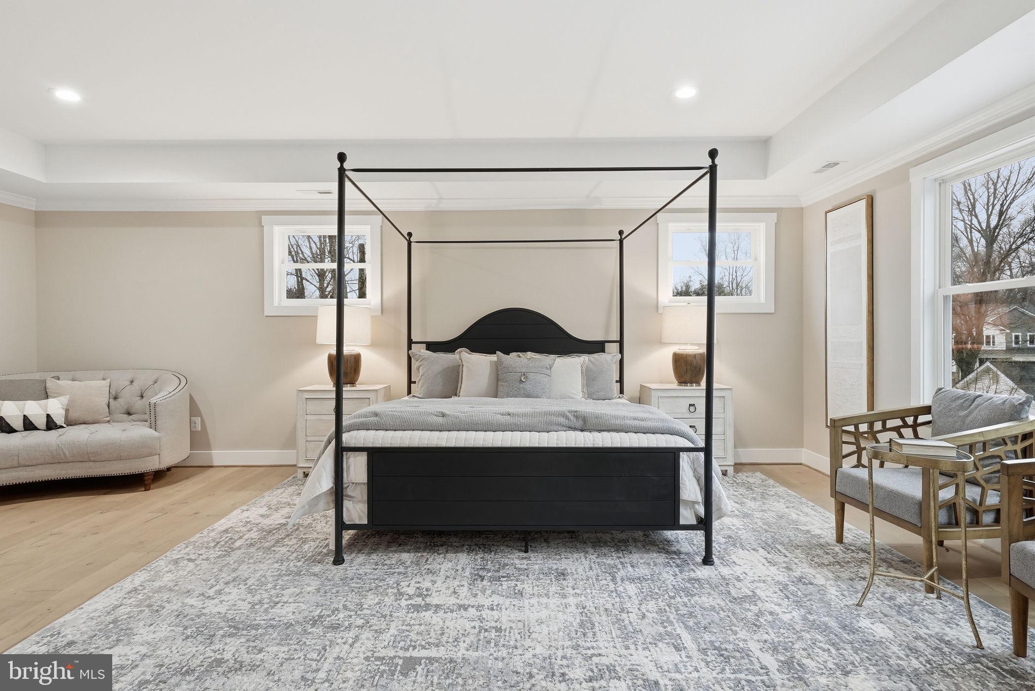 FAIRFAX ACRES - Residential