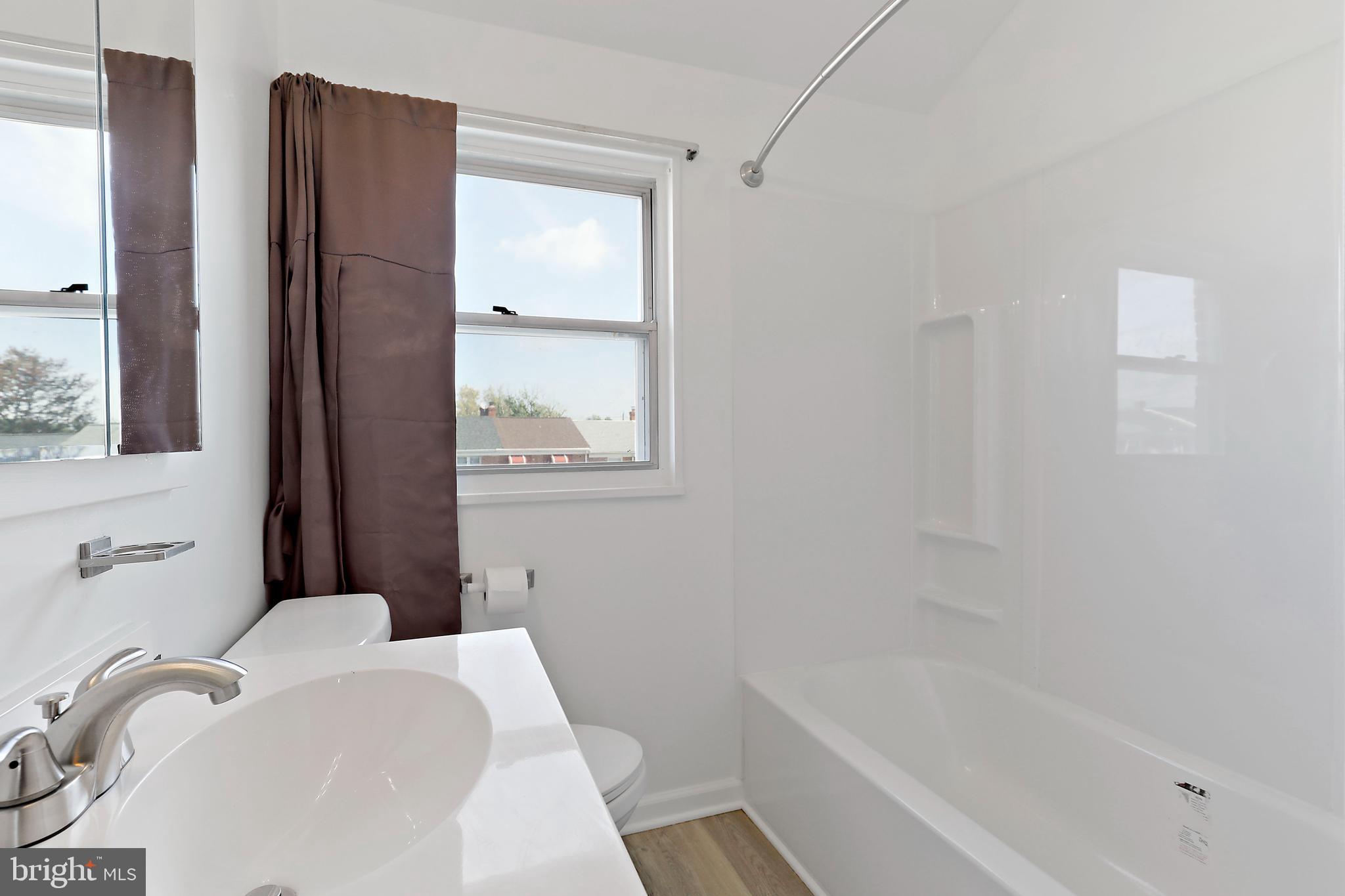 BEECHFIELD - Residential Lease