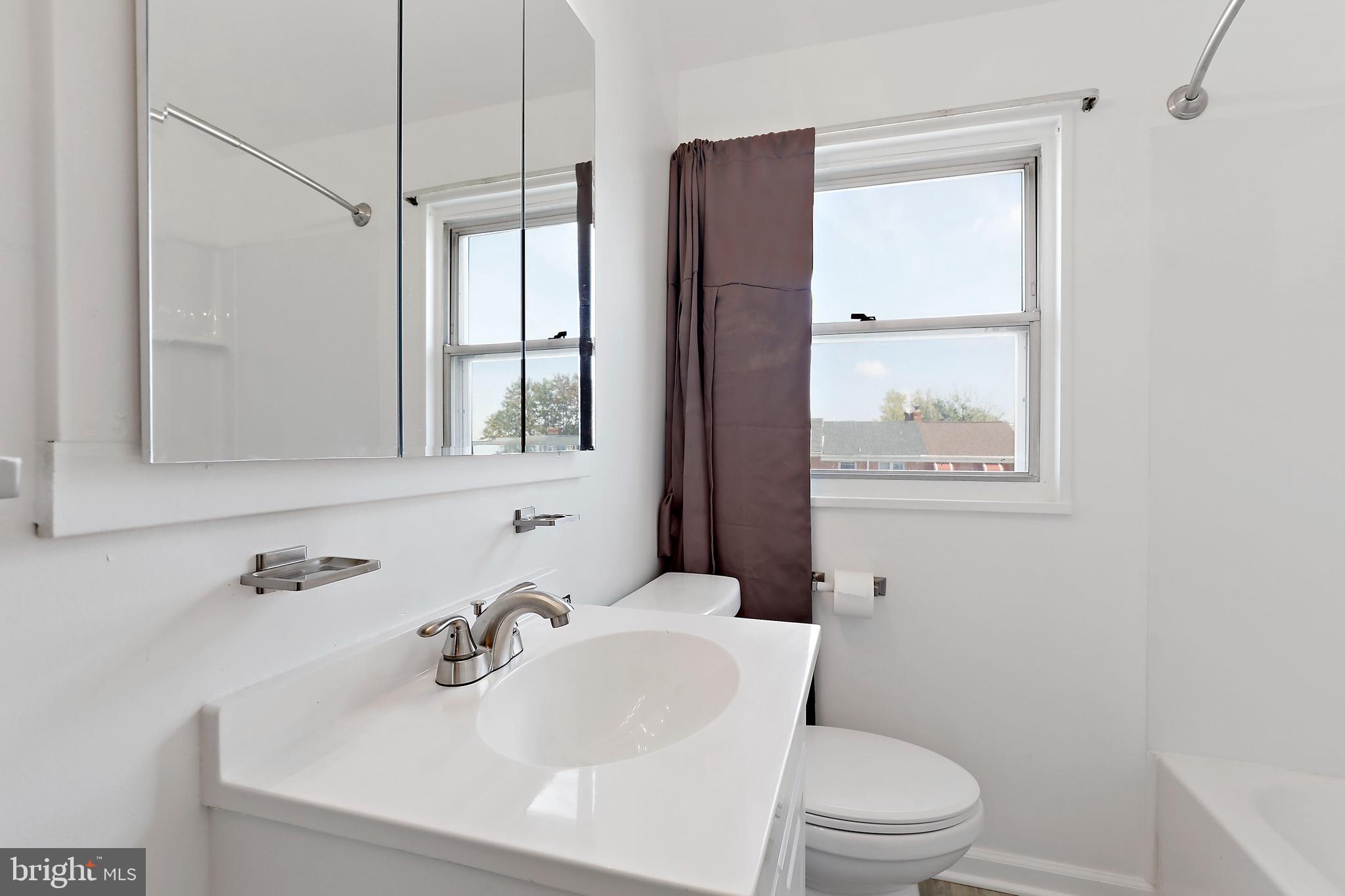 BEECHFIELD - Residential Lease