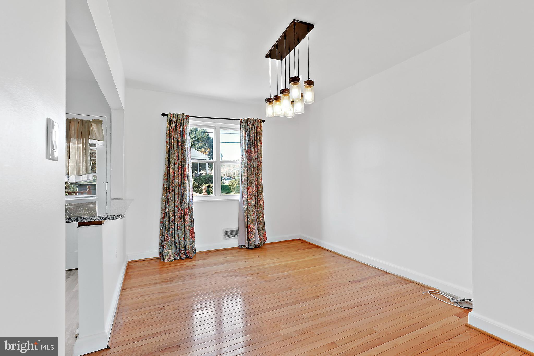 BEECHFIELD - Residential Lease