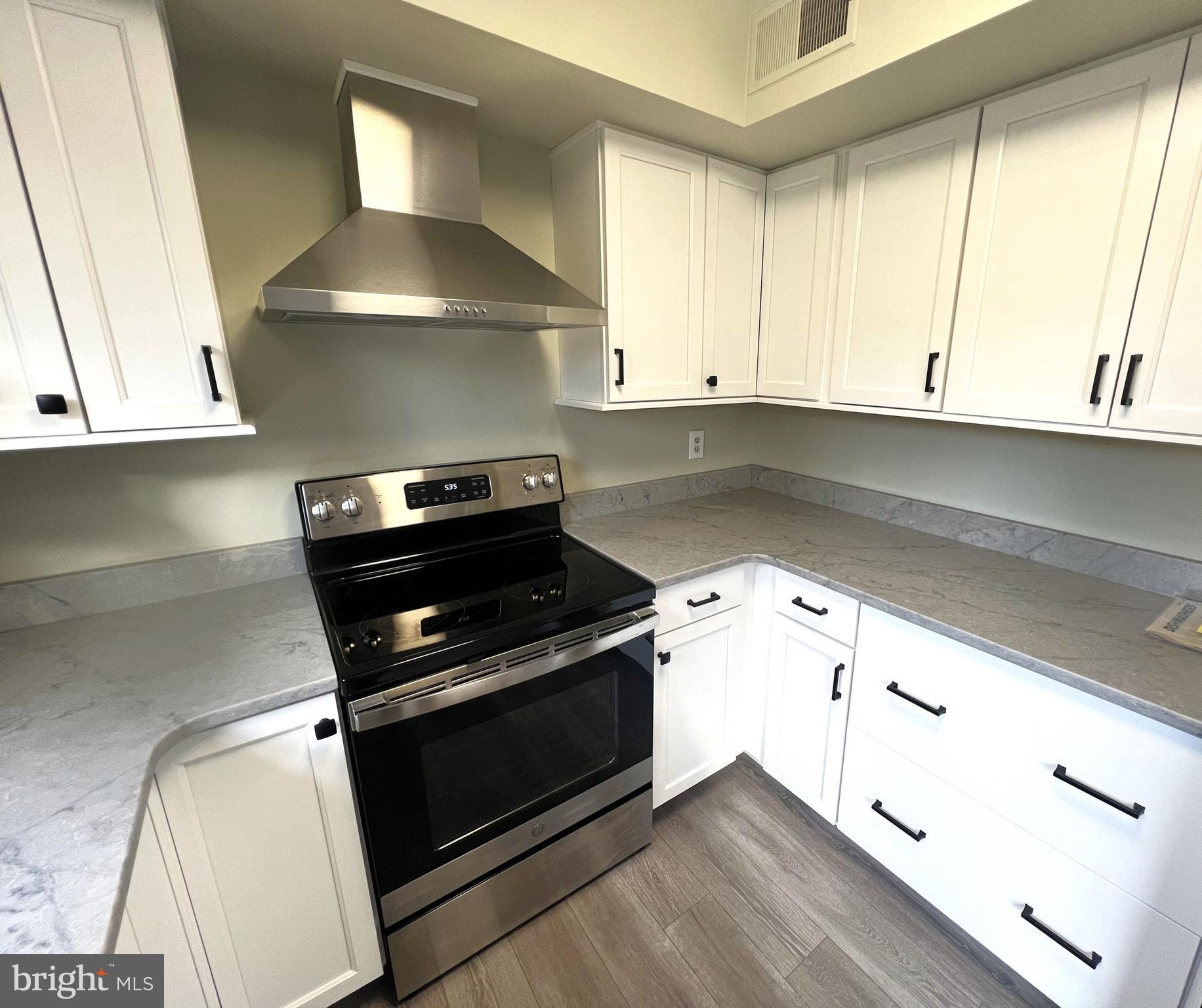 OLDE COLONIAL GREENE - Residential Lease