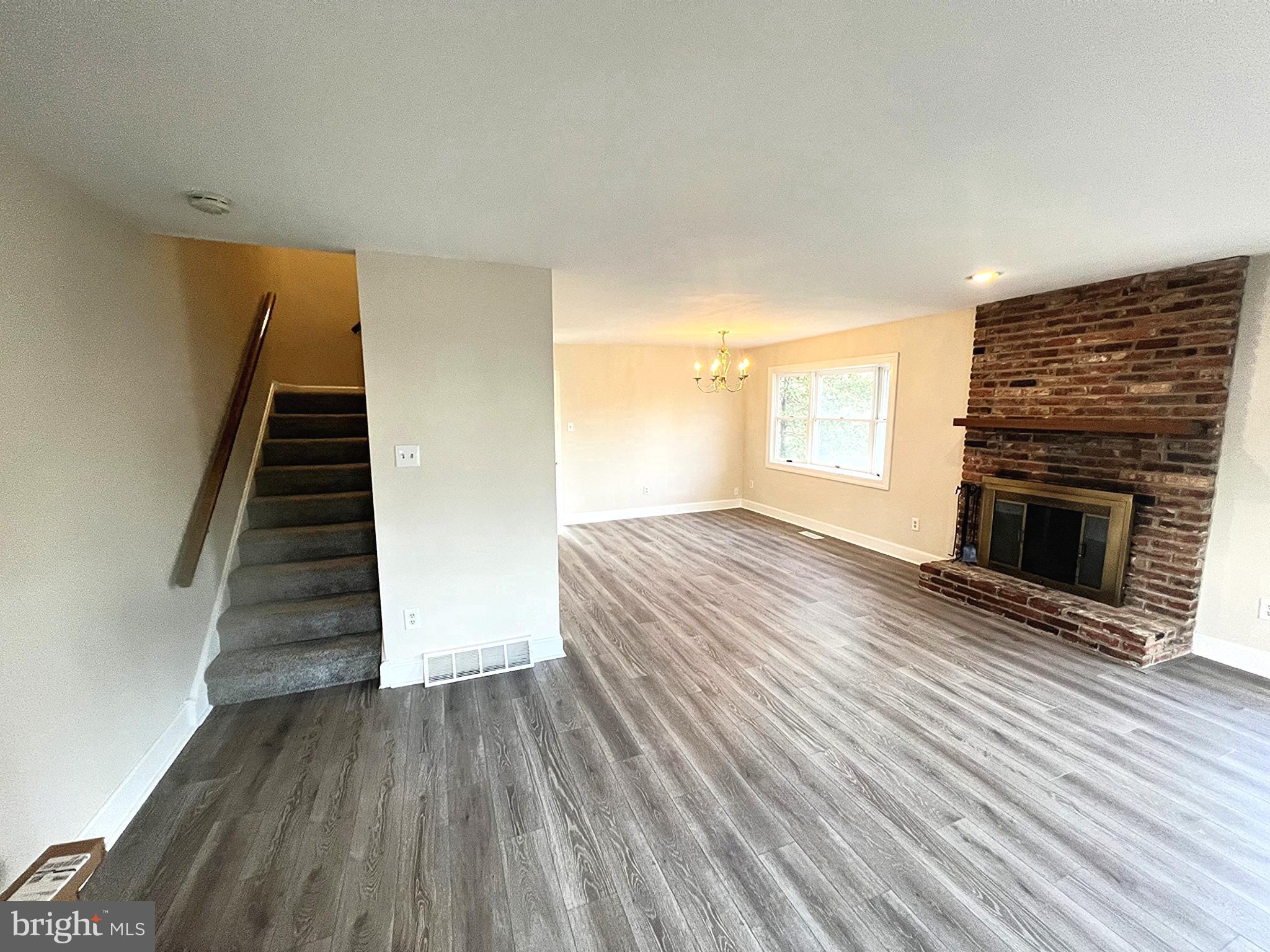 OLDE COLONIAL GREENE - Residential Lease