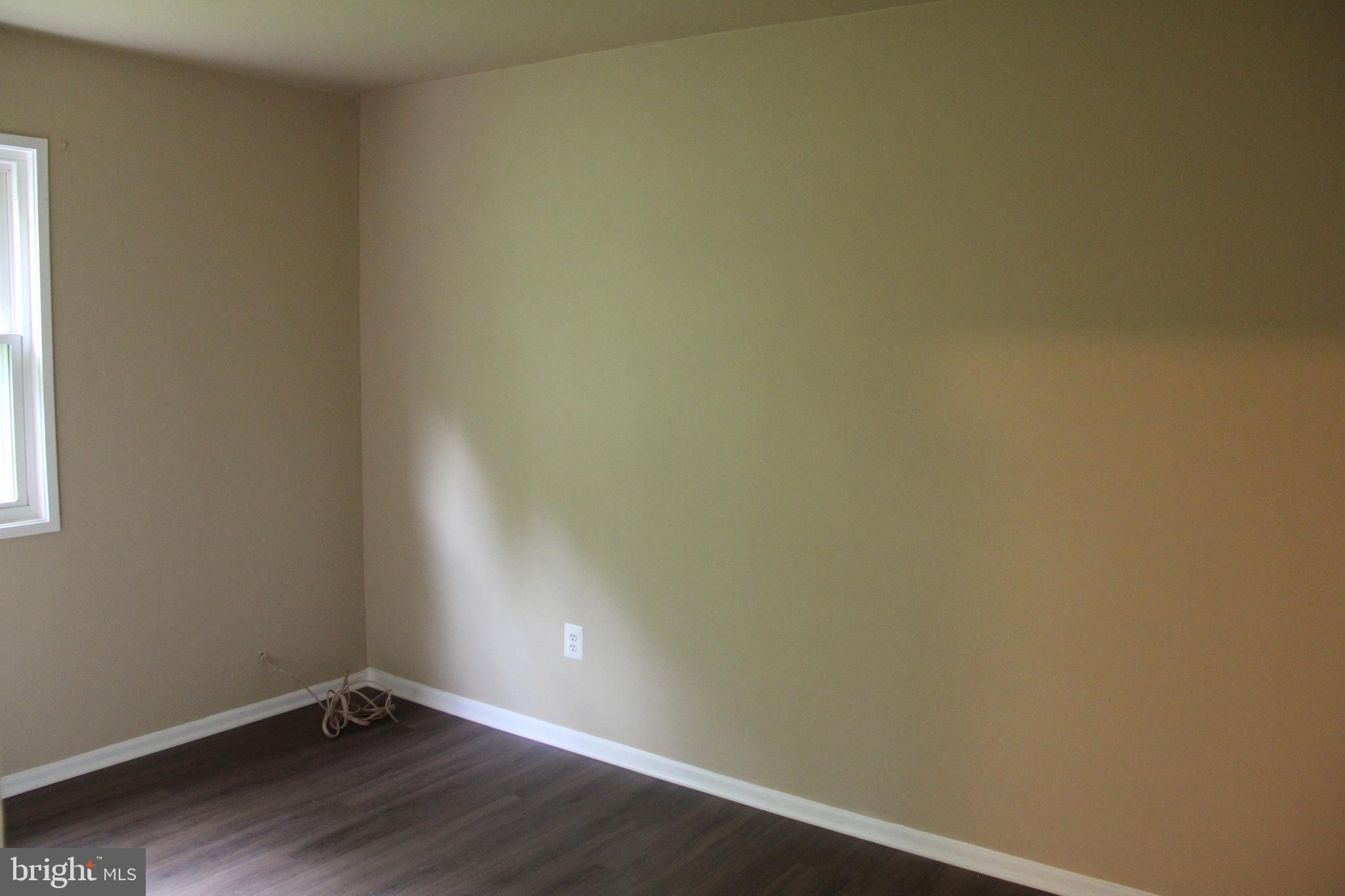 LAKE BRADDOCK - Residential Lease