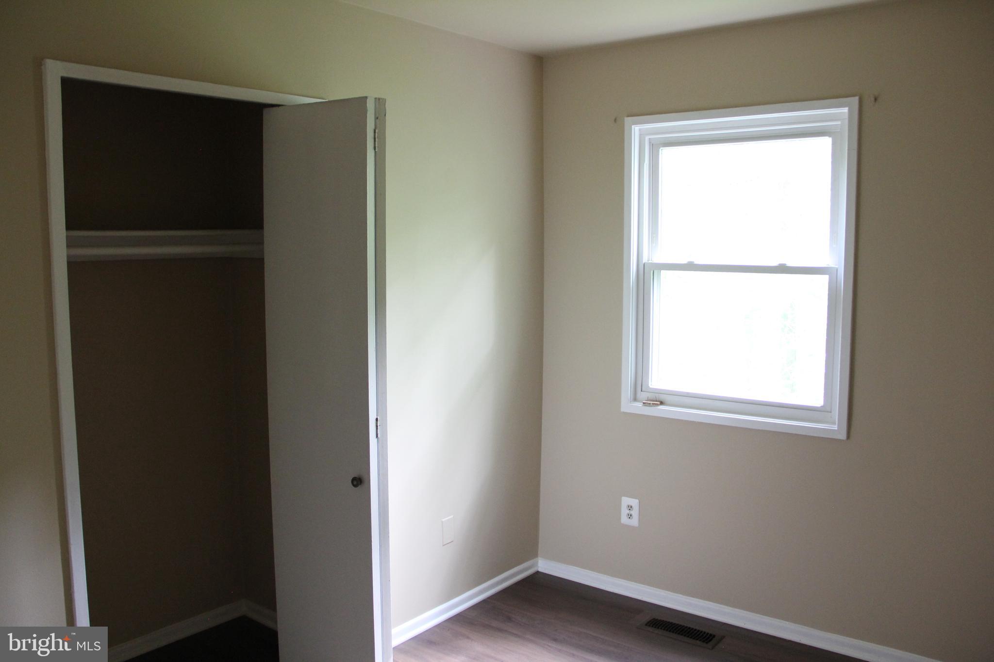 LAKE BRADDOCK - Residential Lease