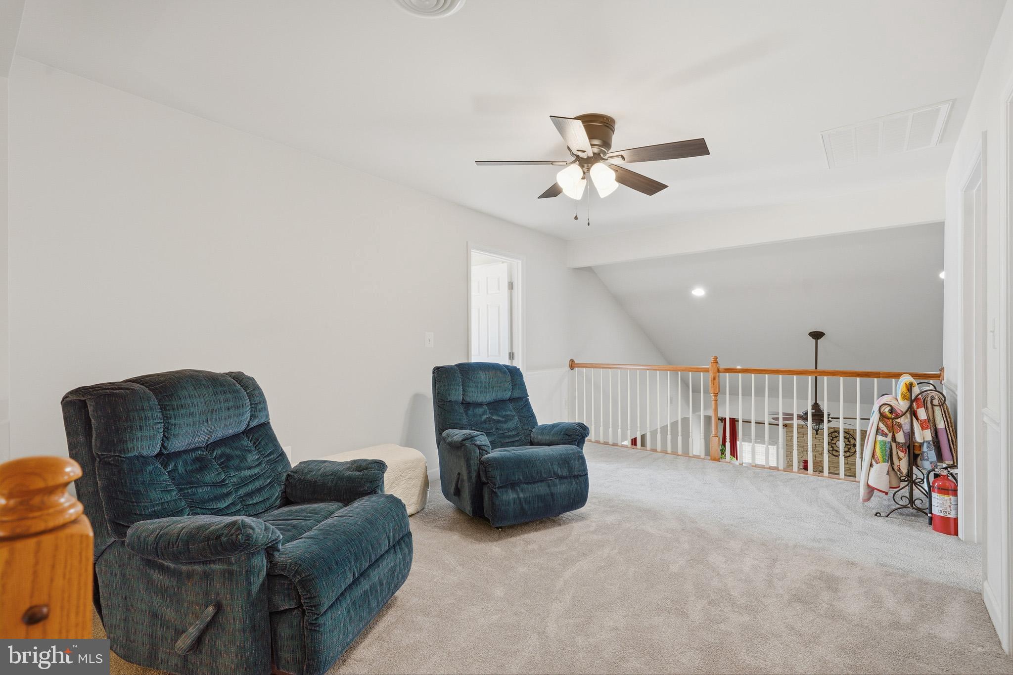 KEDGES STRAIT - Residential