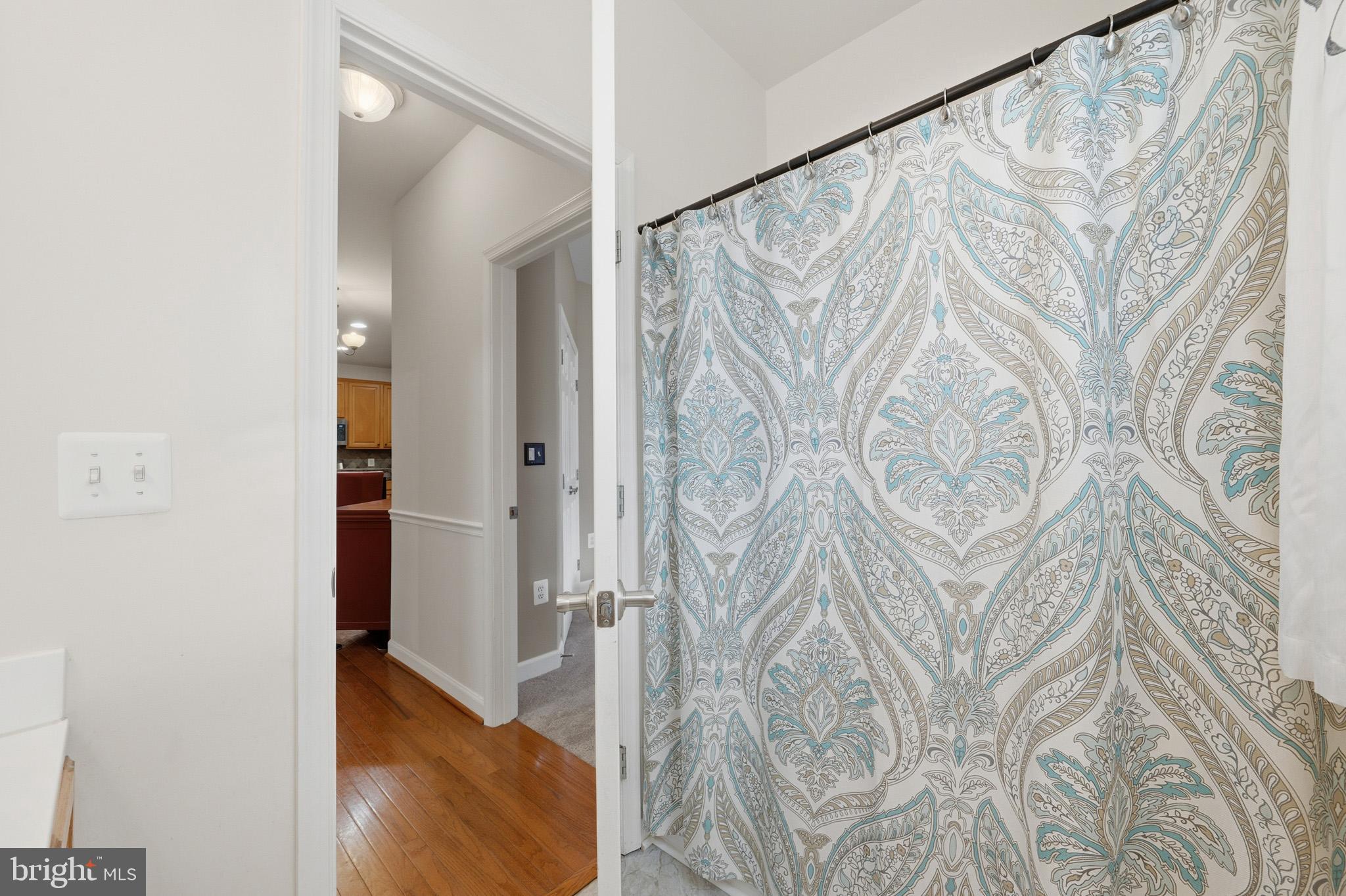 KEDGES STRAIT - Residential