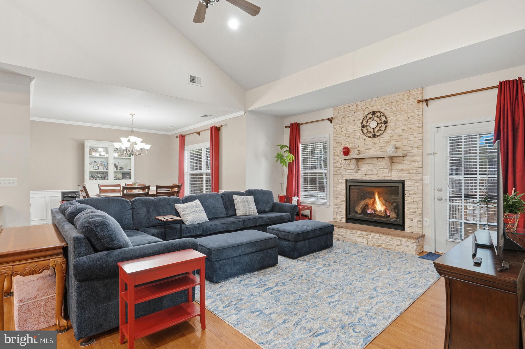 KEDGES STRAIT - Residential