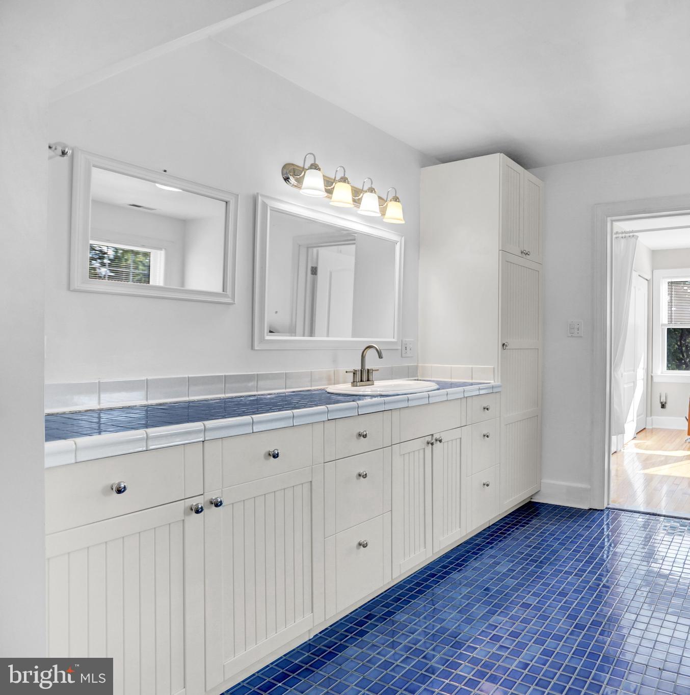 WESTMORELAND FRUIT FARM - Residential