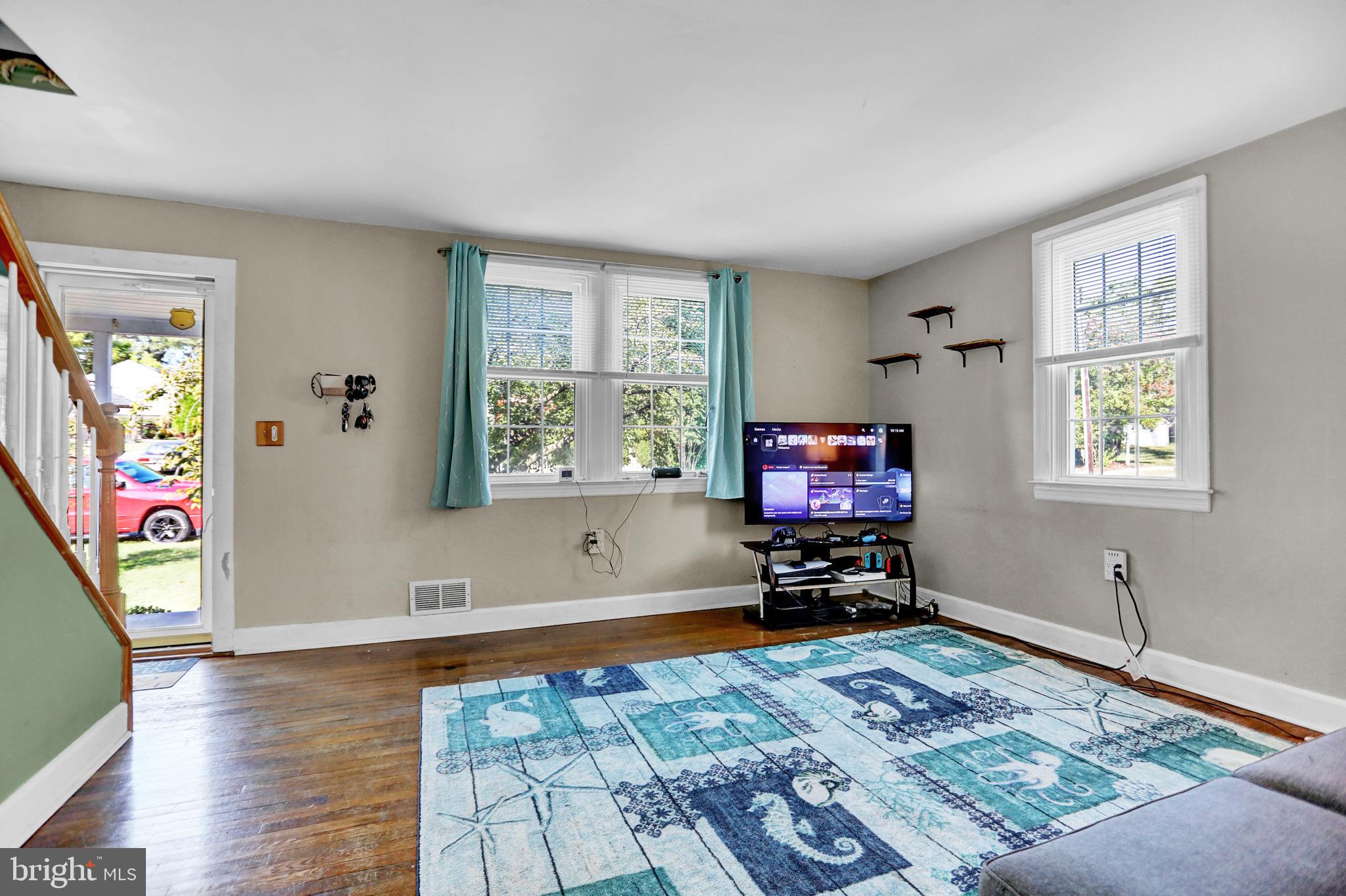 WESTMORELAND FRUIT FARM - Residential