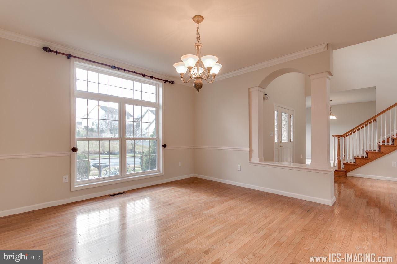 SILVER BROOK - Residential
