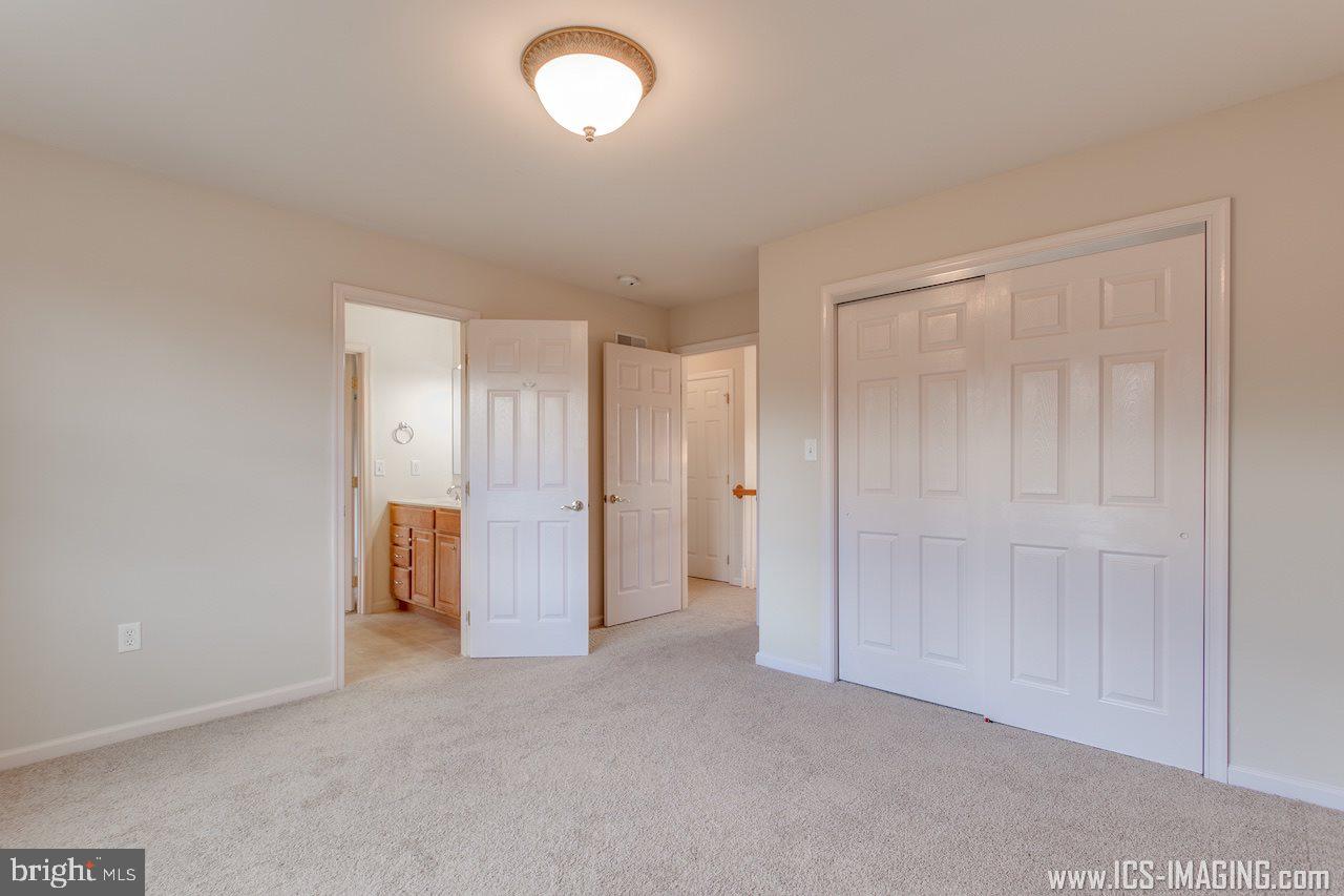 SILVER BROOK - Residential