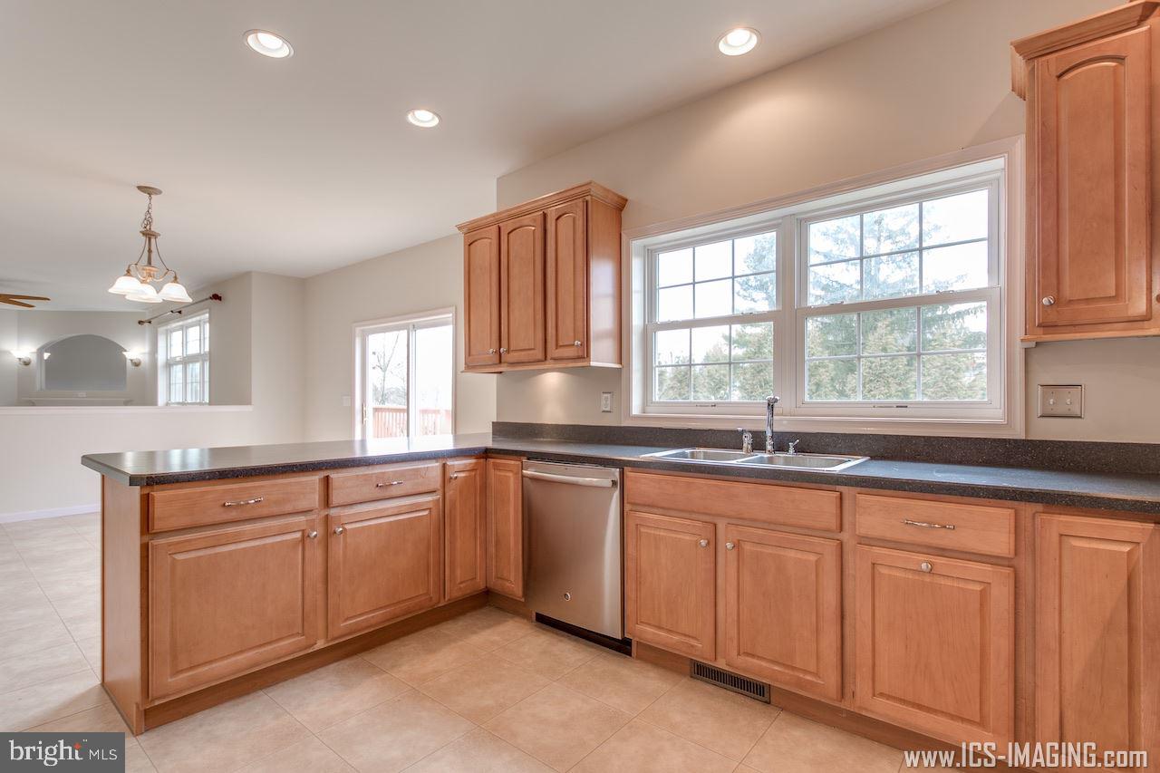 SILVER BROOK - Residential