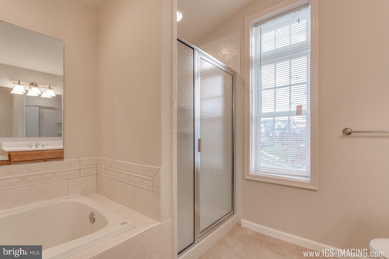 SILVER BROOK - Residential