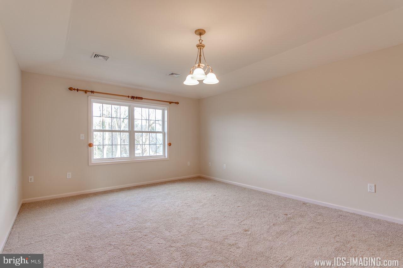 SILVER BROOK - Residential
