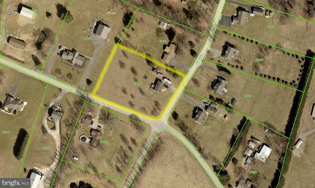 Photo of 910 E Butter Road, YORK, PA 17406 (MLS # PAYK2094006)