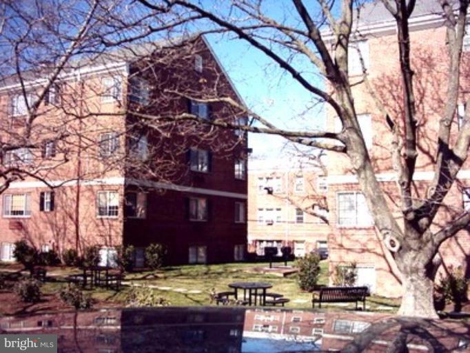 BEARINGS SOUTH - Residential Lease