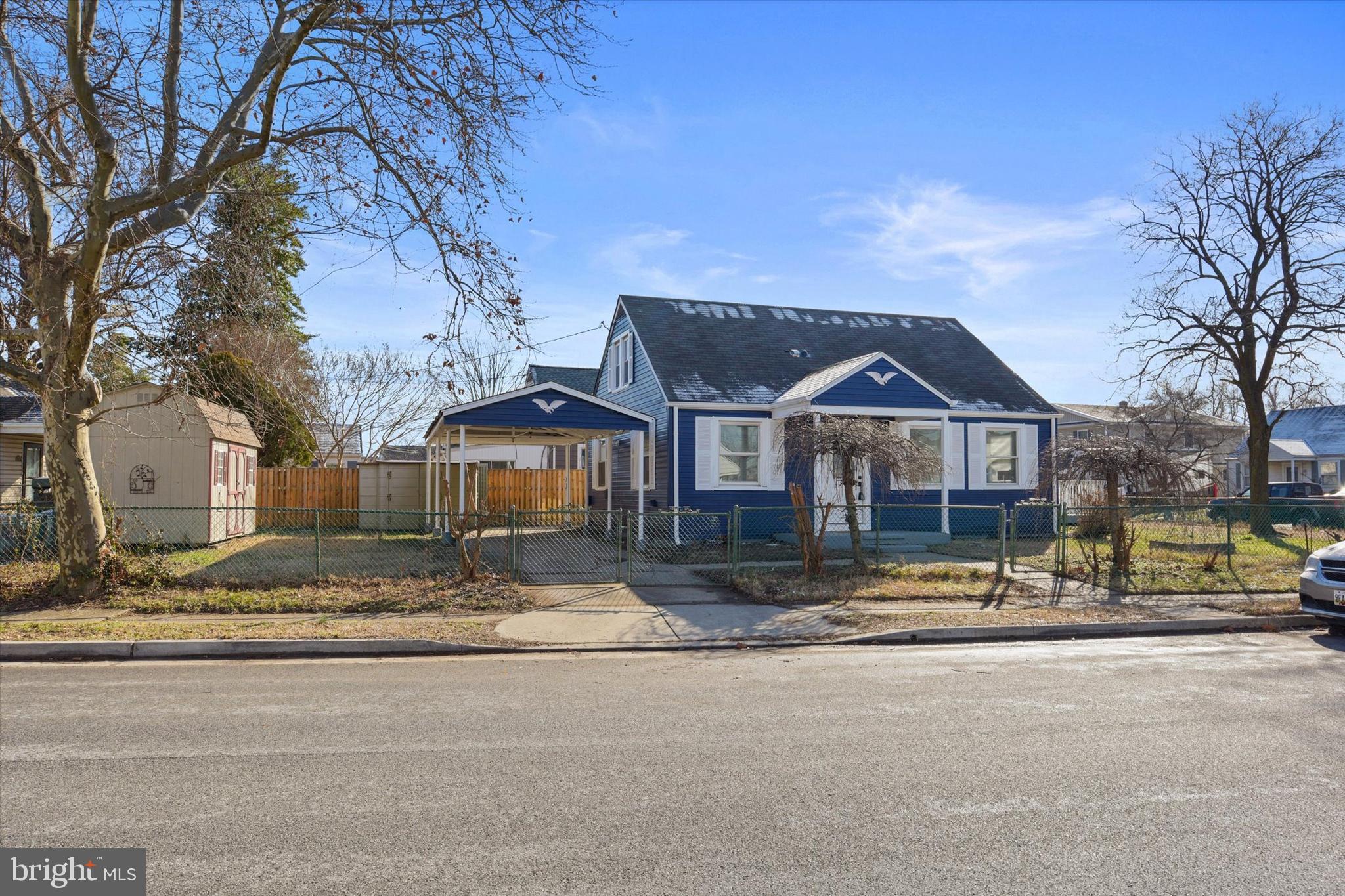 WATERSEDGE - Residential