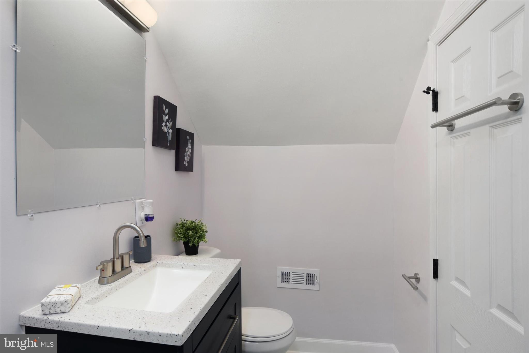 WATERSEDGE - Residential