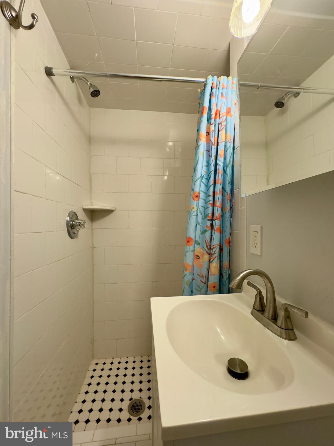 WALTHERSON - Residential Lease