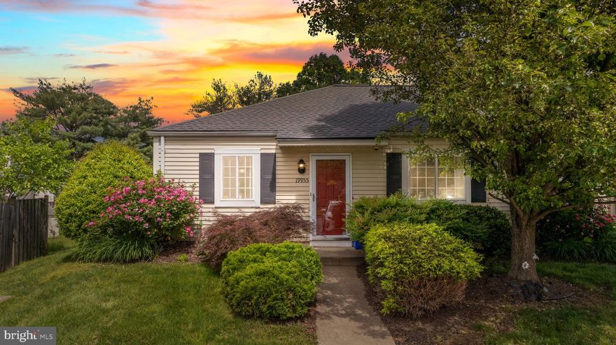 Brand new roof, installed in 2024, with 10-year warranty. Garbage disposal replaced in 2023. Dishwasher, refrigerator, microwave, range, washer/dryer from 2019. New flooring, bathroom renovated, and quartz kitchen countertop all done in 2019. Large fenced in patio and backyard area with storage shed. This is a nice quiet neighborhood with a very convenient location. Just a quick 4 minute drive and you are on I-270. 1 mile to 7-Eleven, McDonalds, Great Wall Supermarket, and more. Just 0.5 miles to CVS. 7 minute drive down 355 to get to Costco, Starbucks, and more.