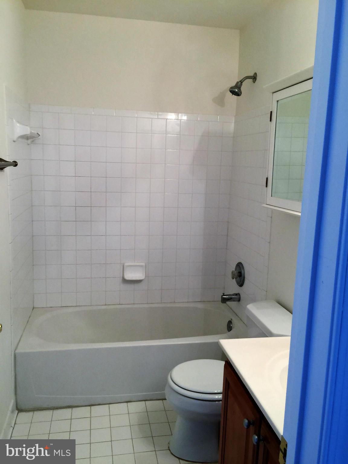 GUNSTON HILL - Residential