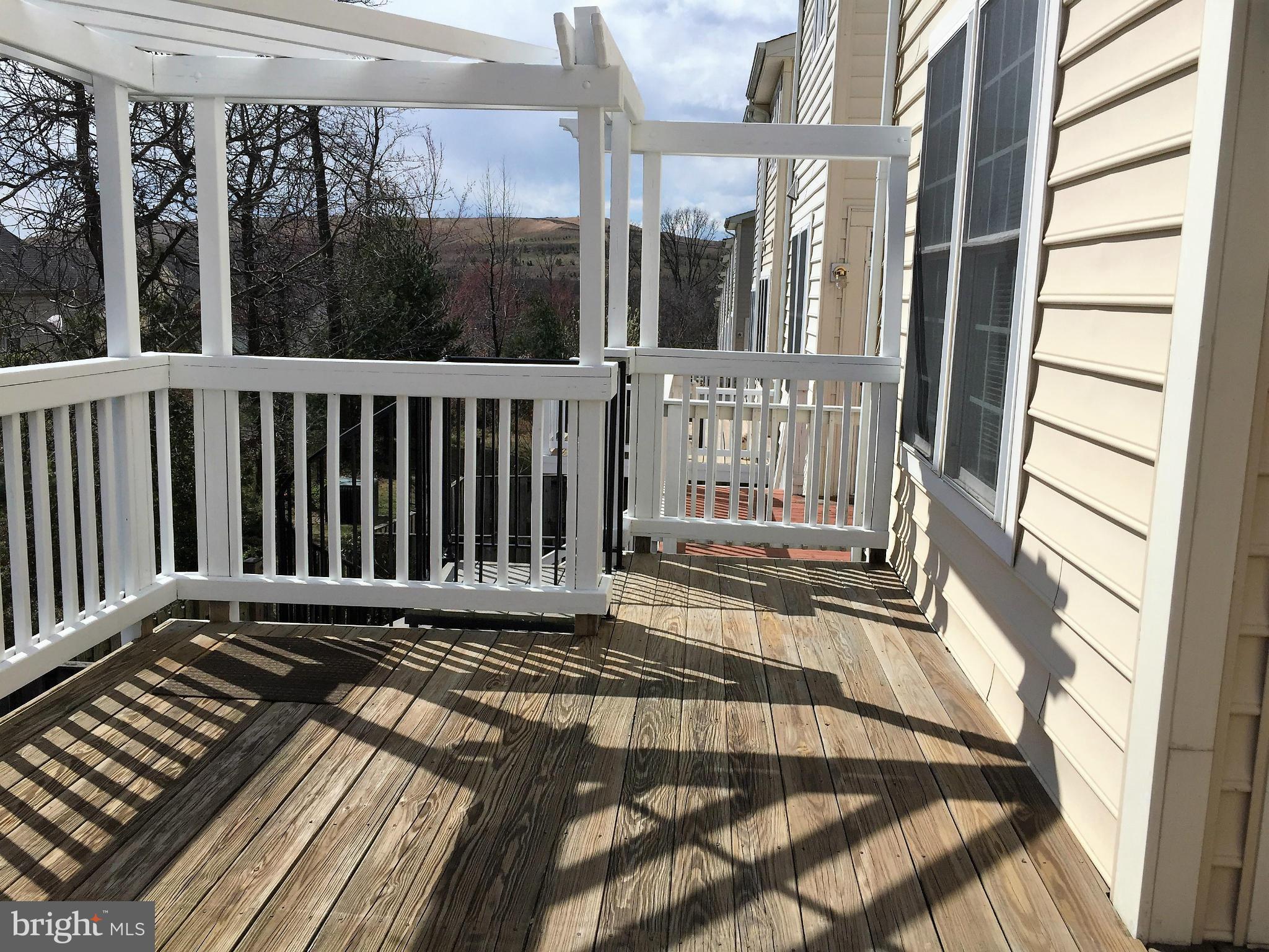 GUNSTON HILL - Residential