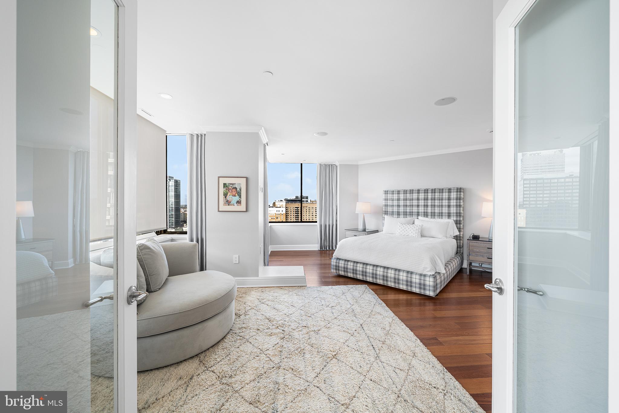 RITTENHOUSE SQUARE - Residential