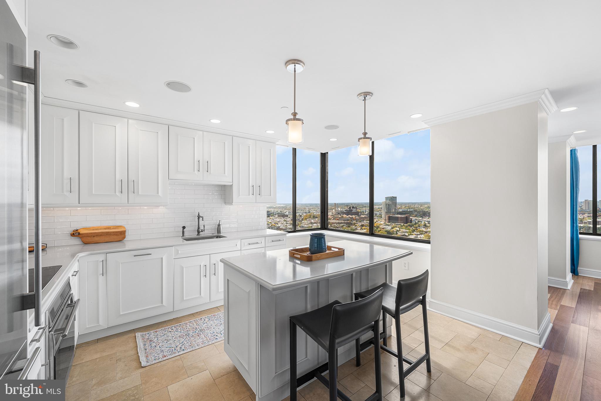 RITTENHOUSE SQUARE - Residential