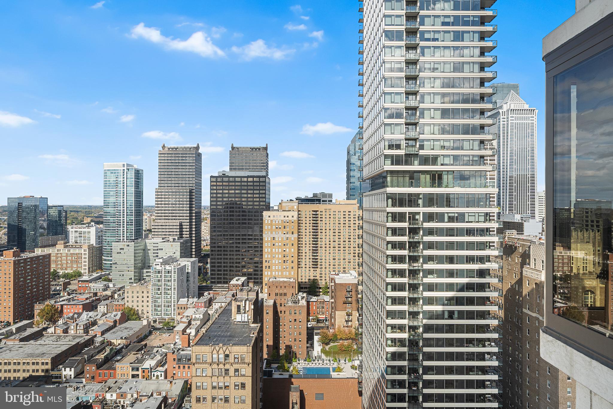 RITTENHOUSE SQUARE - Residential