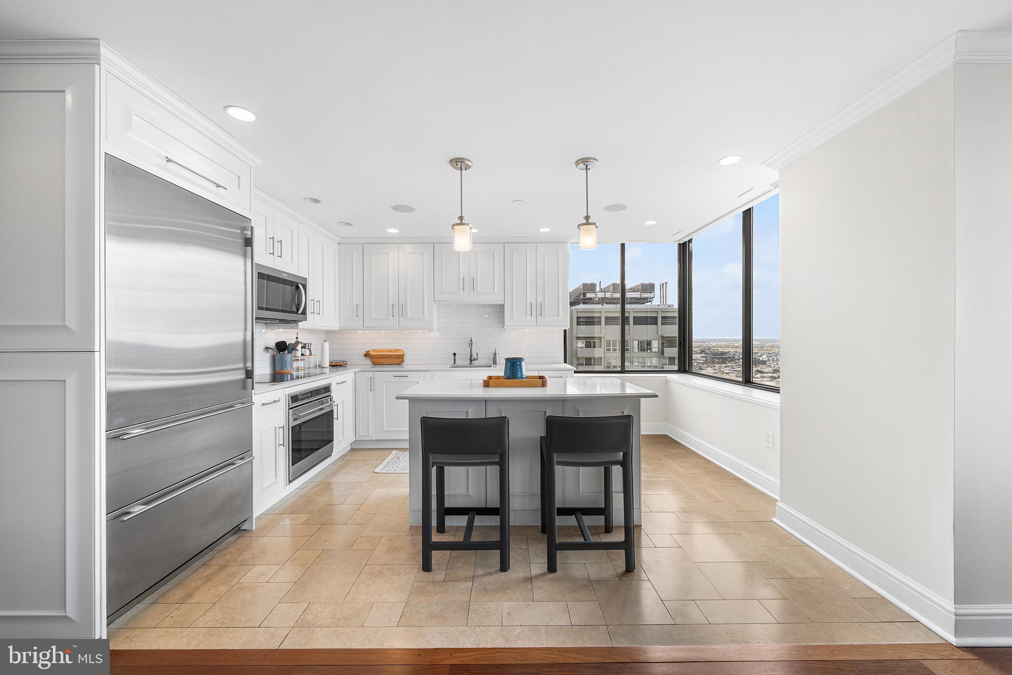 RITTENHOUSE SQUARE - Residential