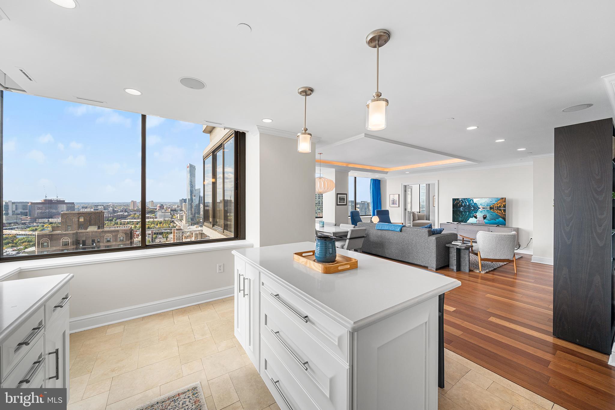 RITTENHOUSE SQUARE - Residential