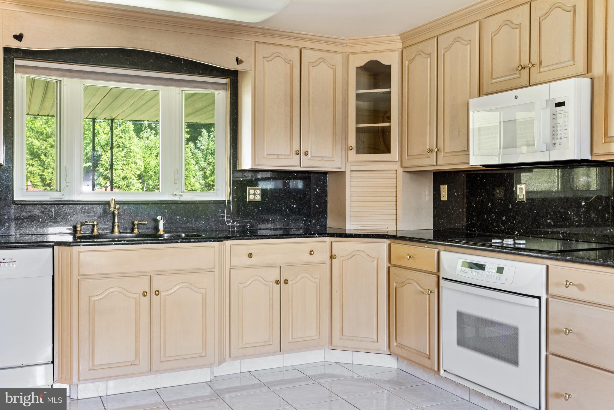 WESTOVER WOODS - Residential