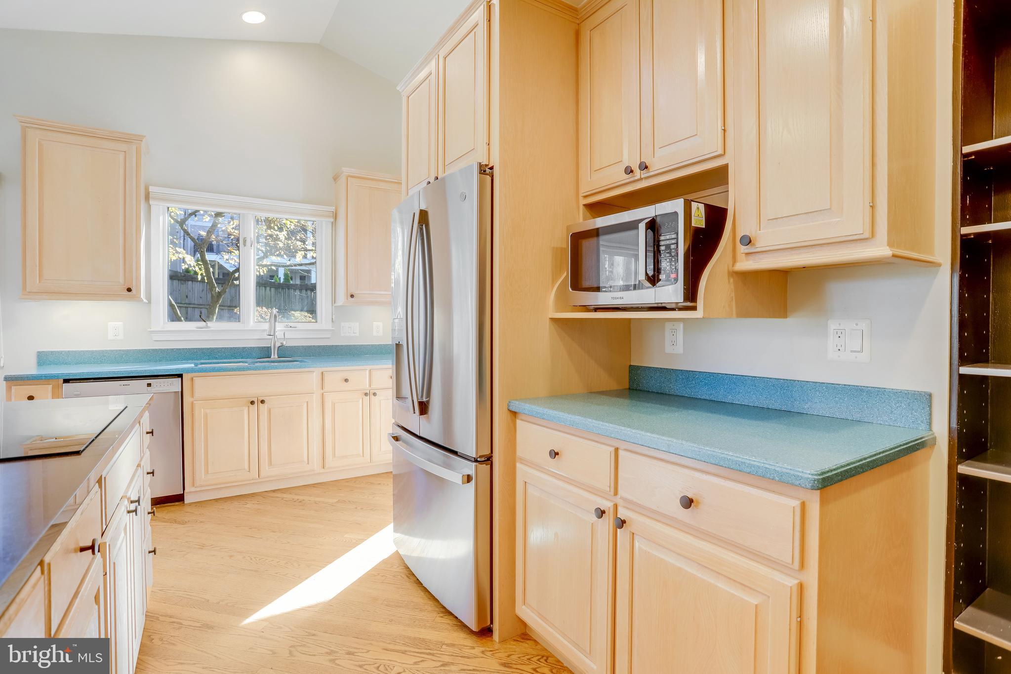 GOLF CLUB MANOR - Residential