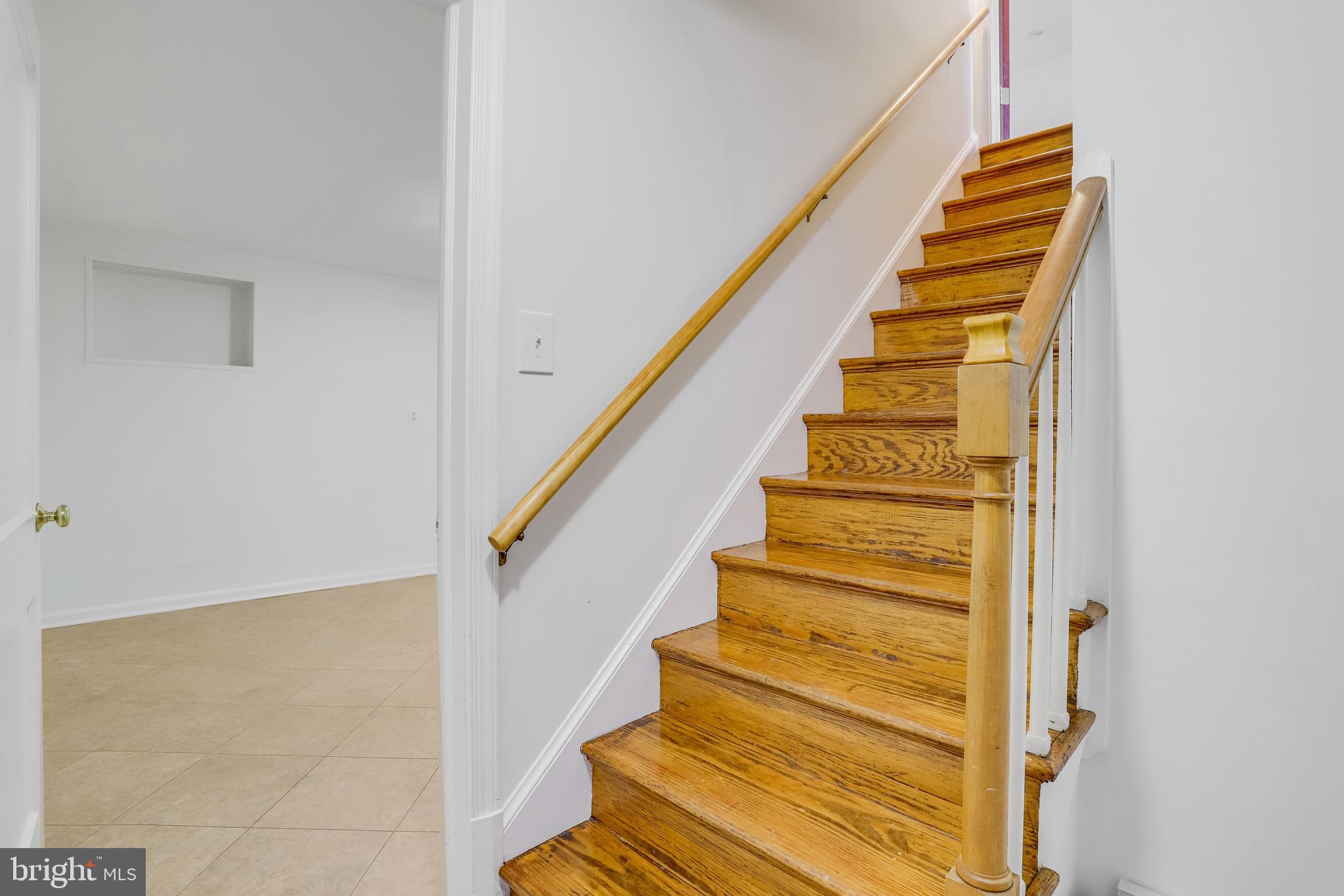 GOLF CLUB MANOR - Residential